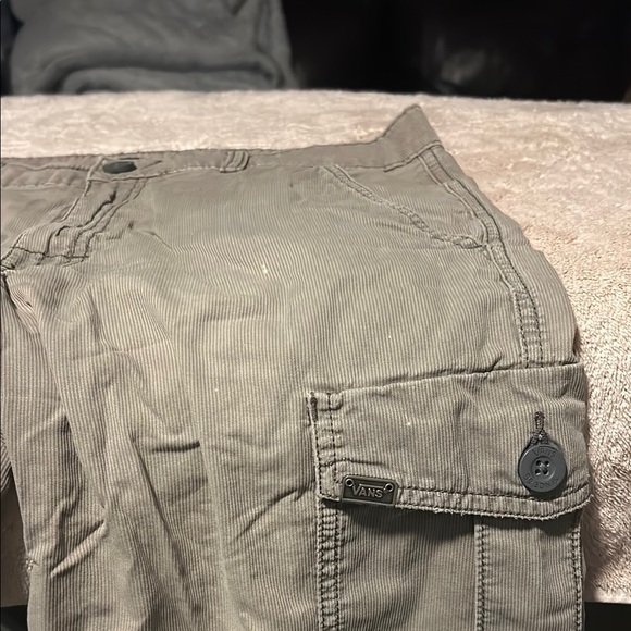 Stylish Tan Cargo Shorts - Picture 4 of 6